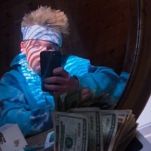 Meet your Posher, Seth